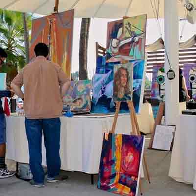 Tianguis del Arte en el Hotel Maya